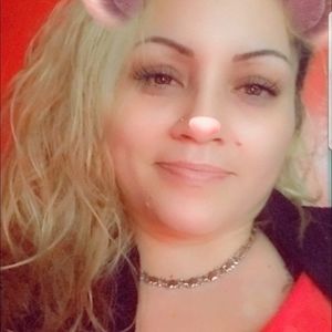 Meet your Posher, Carmen